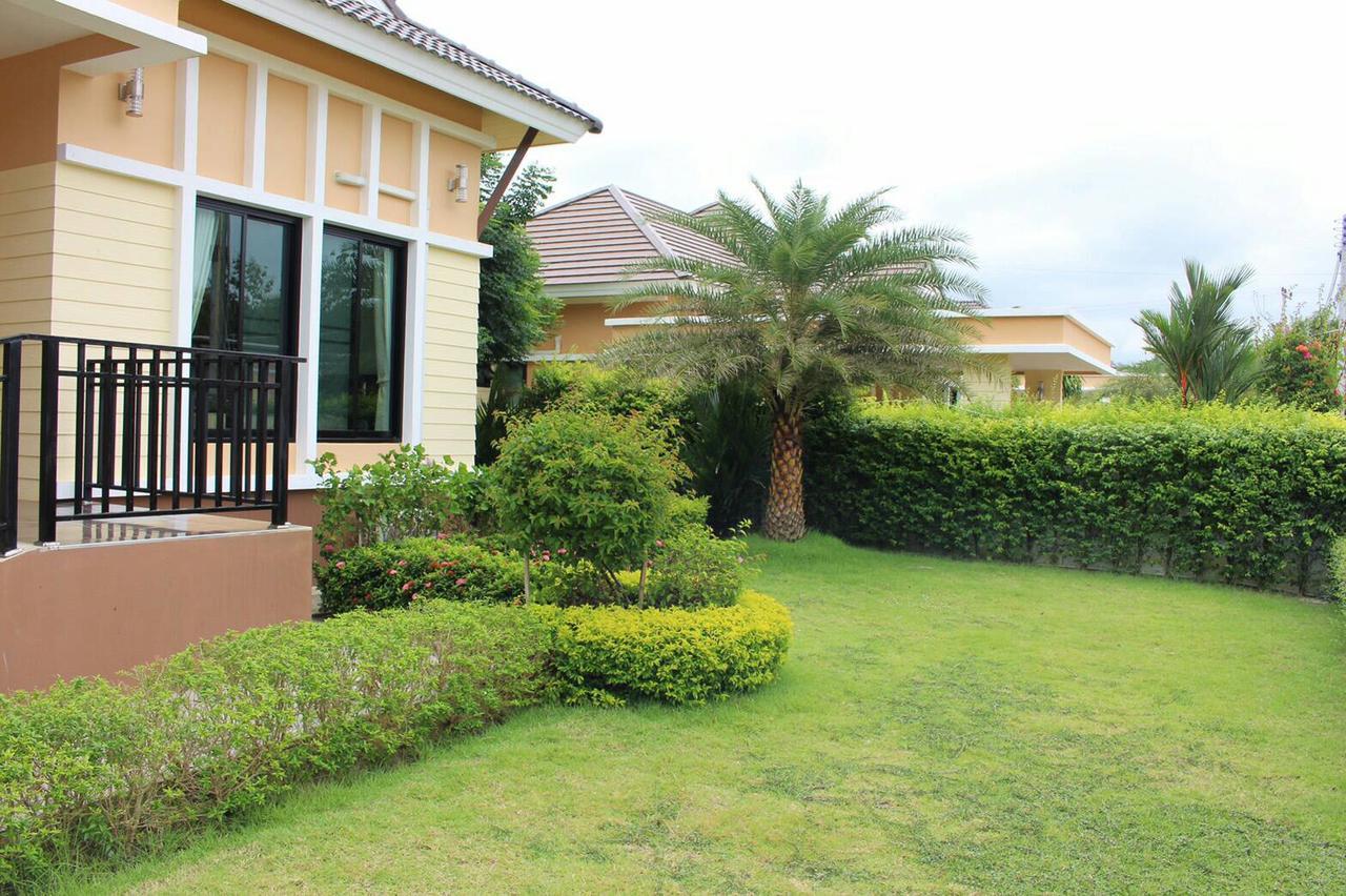 Hotel Ban Sumalai Rayong Exterior foto