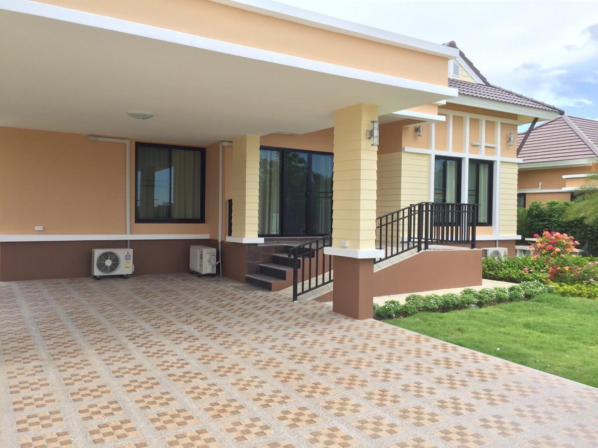 Hotel Ban Sumalai Rayong Exterior foto