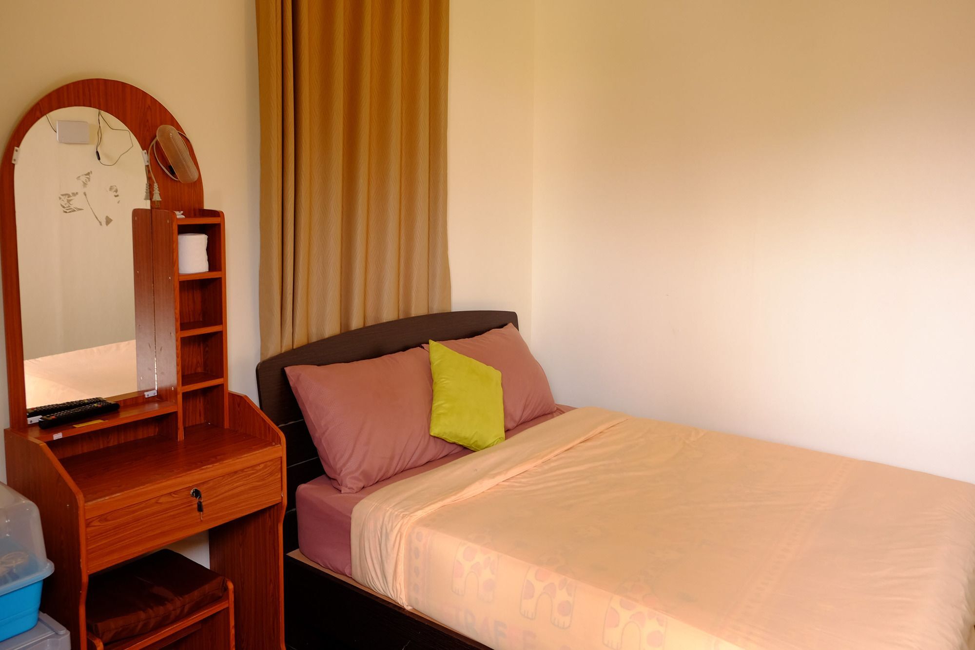 Hotel Ban Sumalai Rayong Exterior foto